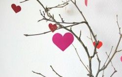 Árvore de corações para o Dia dos Namorados
