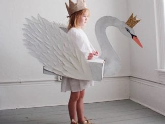Fantasia para Crianças com Caixa de Papelão - Garça