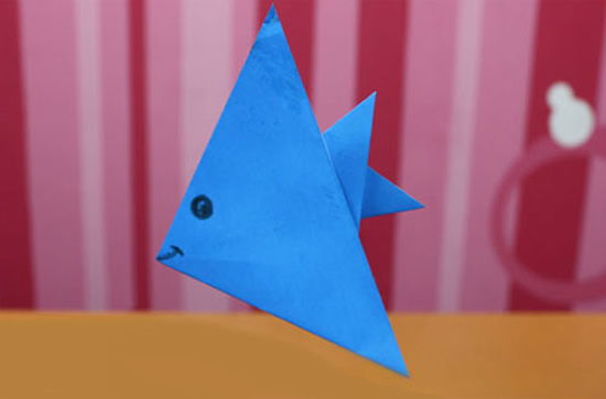 Como fazer peixe de origami