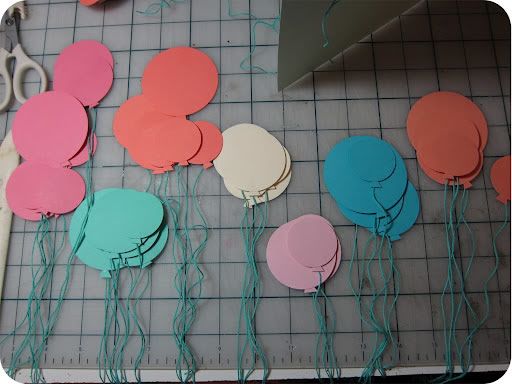 Balões de papel passo a passo