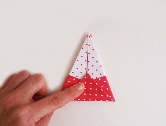 Como fazer caixa de papel com a técnica de origami