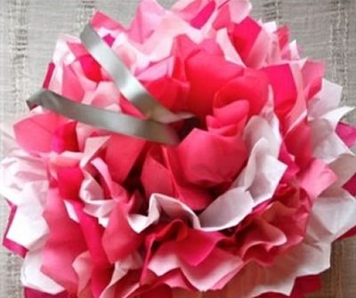 Como fazer flores de papel de seda