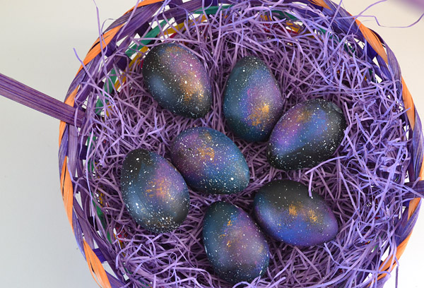 como pintar ovo de páscoa estampa galáxia galaxy-easter-eggs-passo a passo artesanato de páscoa 02