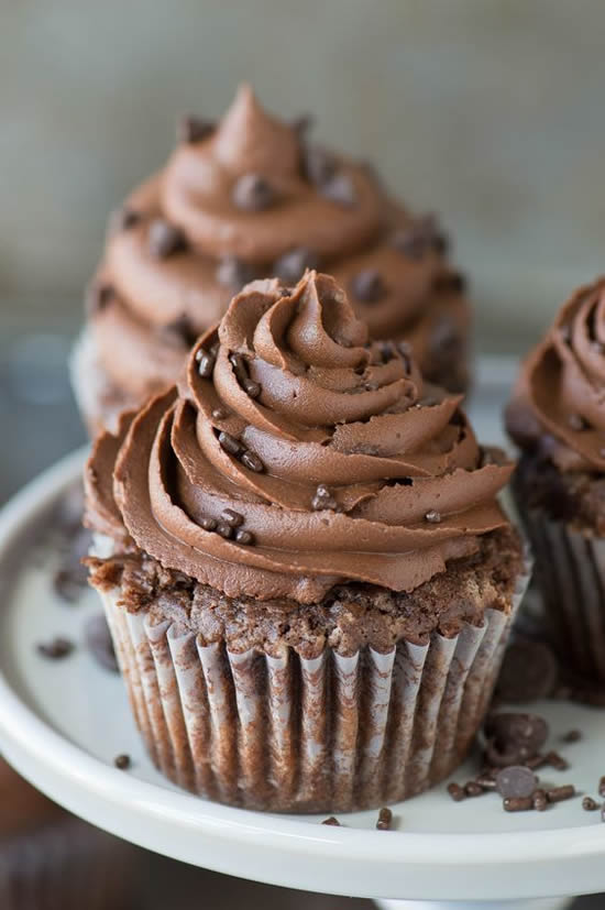 10 cupcakes de chocolate para te deixar com água na boca