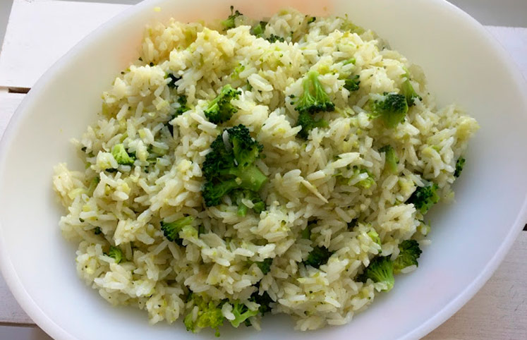 como fazer arroz com brócolis